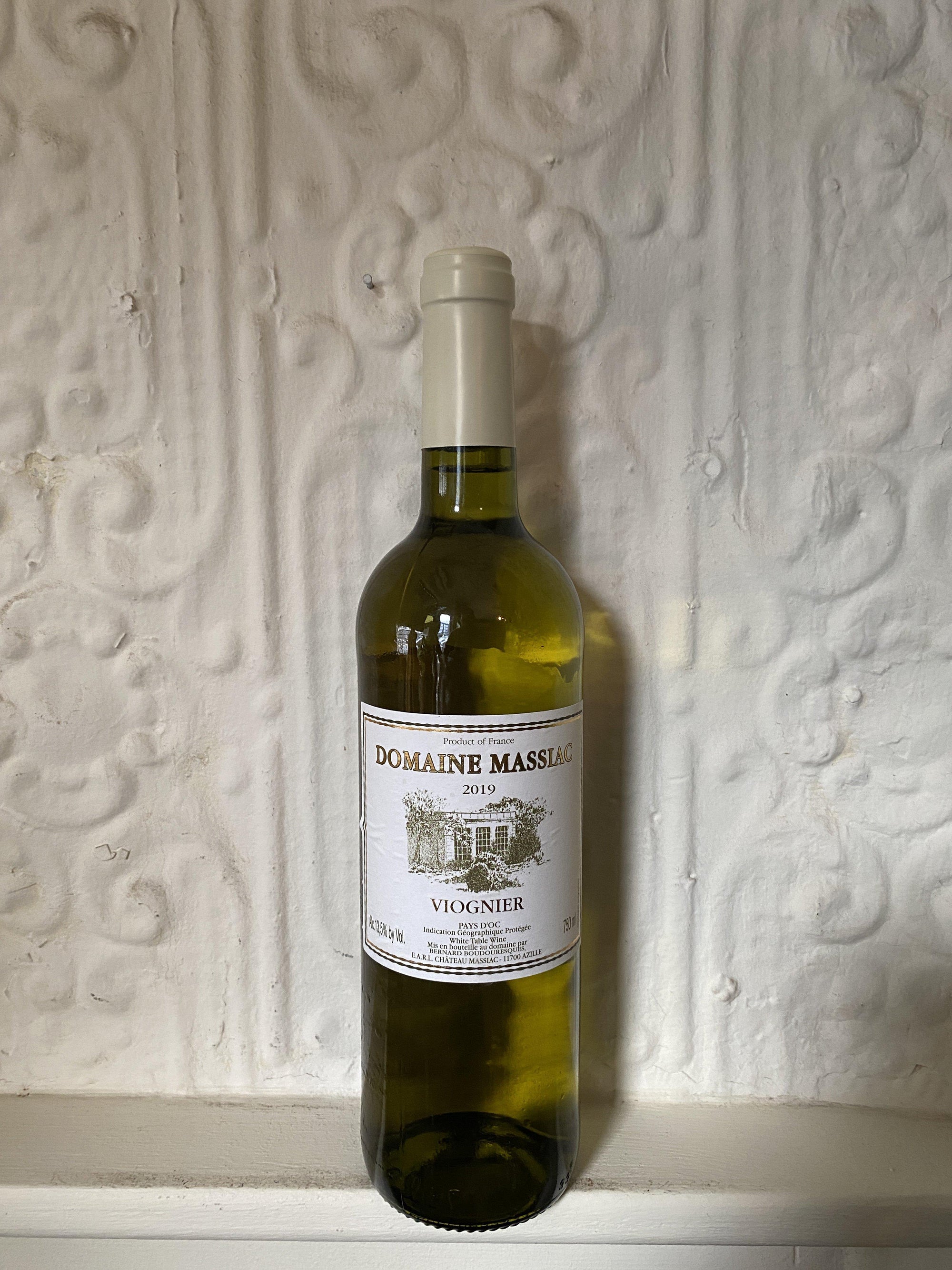 Pays d'Oc Viognier, Chateau Massiac 2019 (Languedoc, France)-Wine-Bibber & Bell