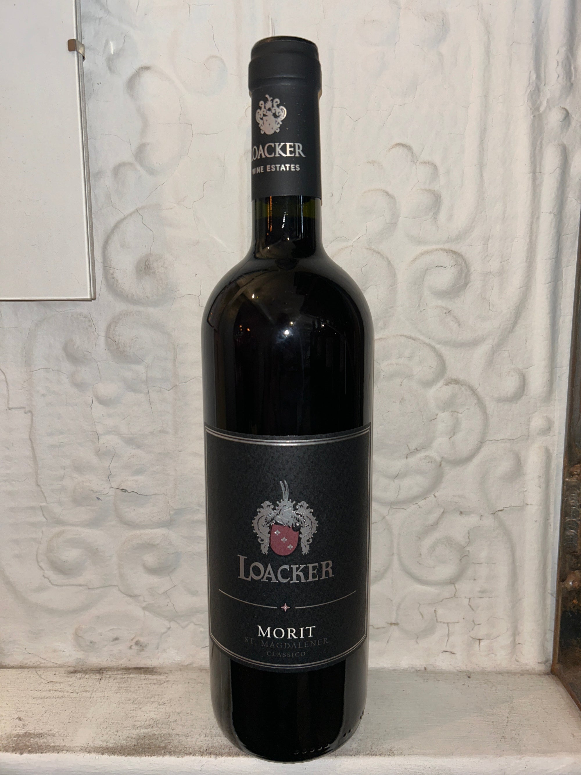 St Magdalener Morit, Loacker 2022 (Alto Adige, Italy)-Wine-Bibber & Bell
