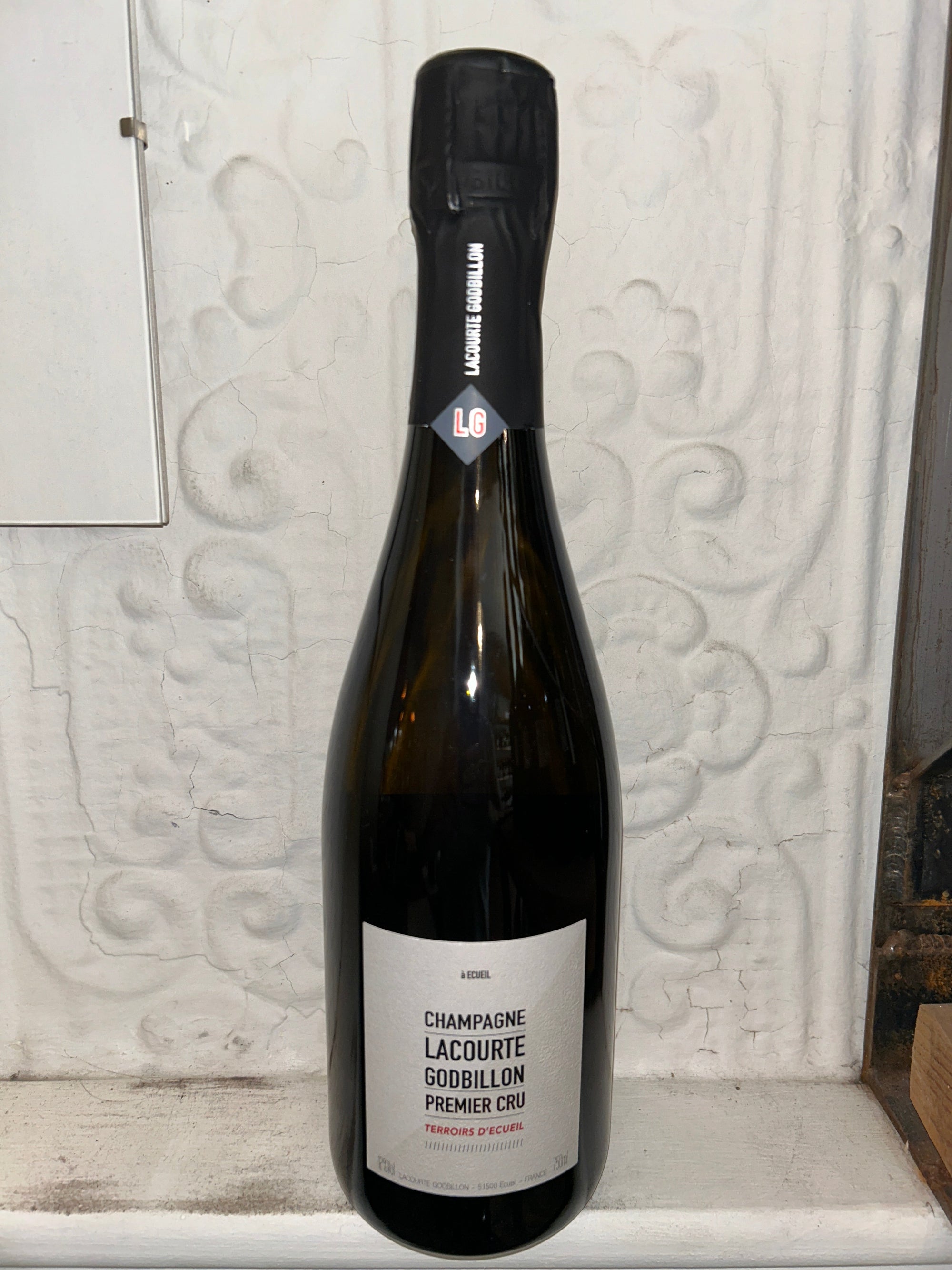 Terroirs D'Ecueil Premier Cru, Champagne Lacourte Godbillon NV (Champagne, France)-Wine-Bibber & Bell