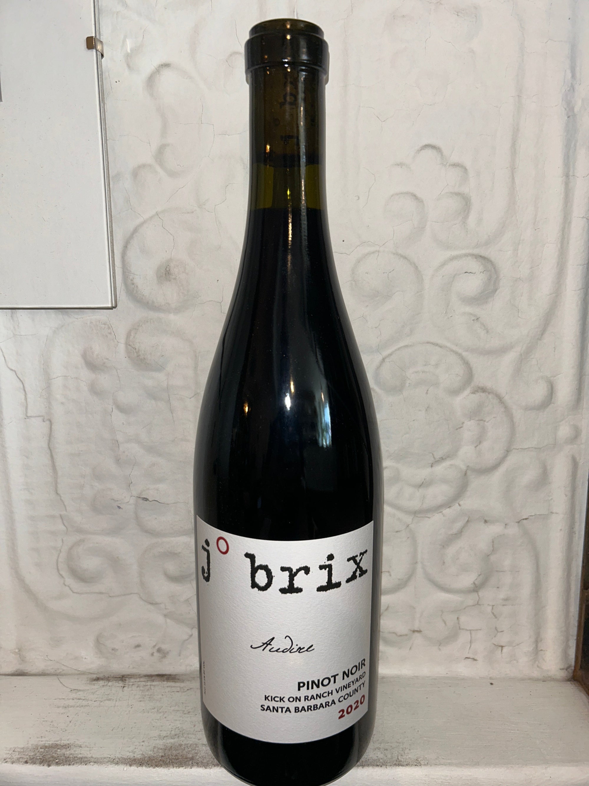 Audire Pinot Noir, J Brix 2020 (Santa Barbera County, California)-Wine-Bibber & Bell