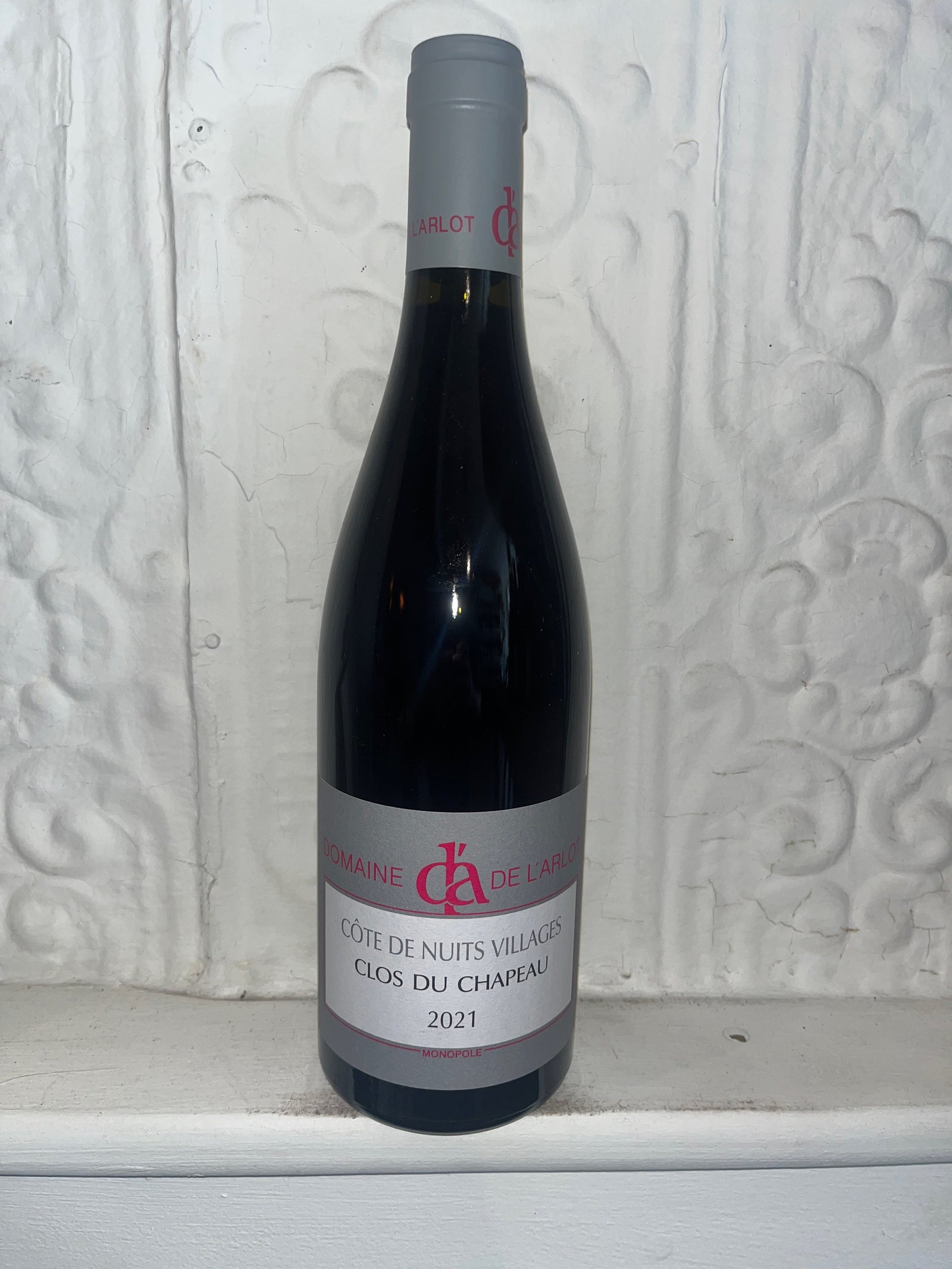 Cotes de Nuits Villages "Clos du Chapeau", Domaine de l'Arlot 2021 (Burgundy, France)-Bibber & Bell