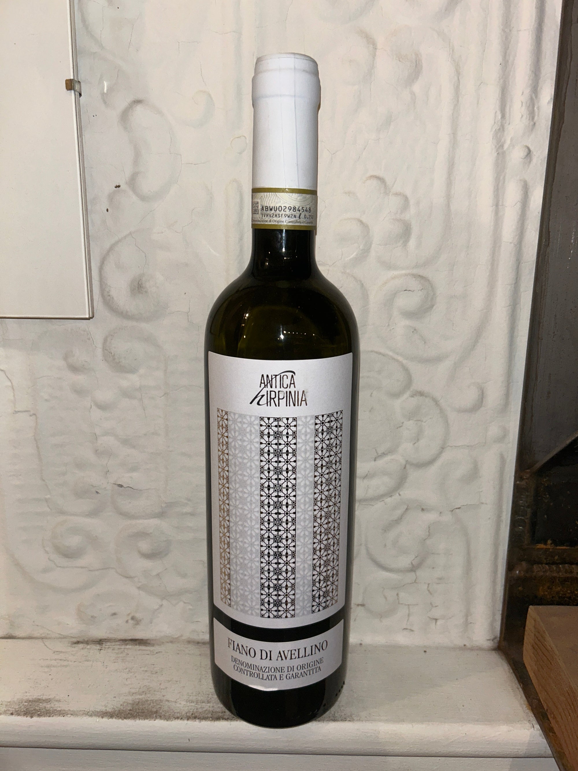 Fiano di Avellinno, Antica Hirpaninia 2020 (Campania, Italy)-Wine-Bibber & Bell