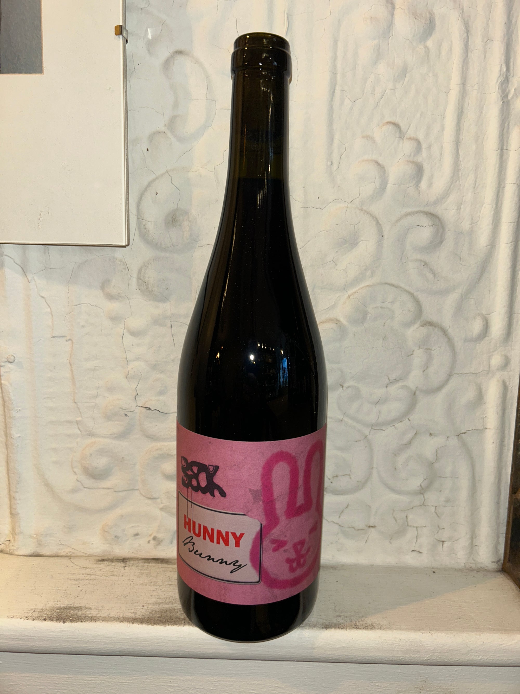 Hunny Bunny, Judith Beck 2023 (Burgenland, Austria)-Wine-Bibber & Bell