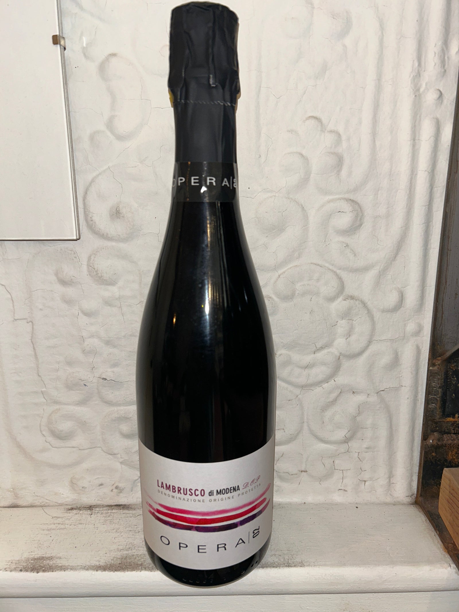 Lambrusco Demi Sec, Opera NV (Emilia Romagna, Italy)-Wine-Bibber & Bell