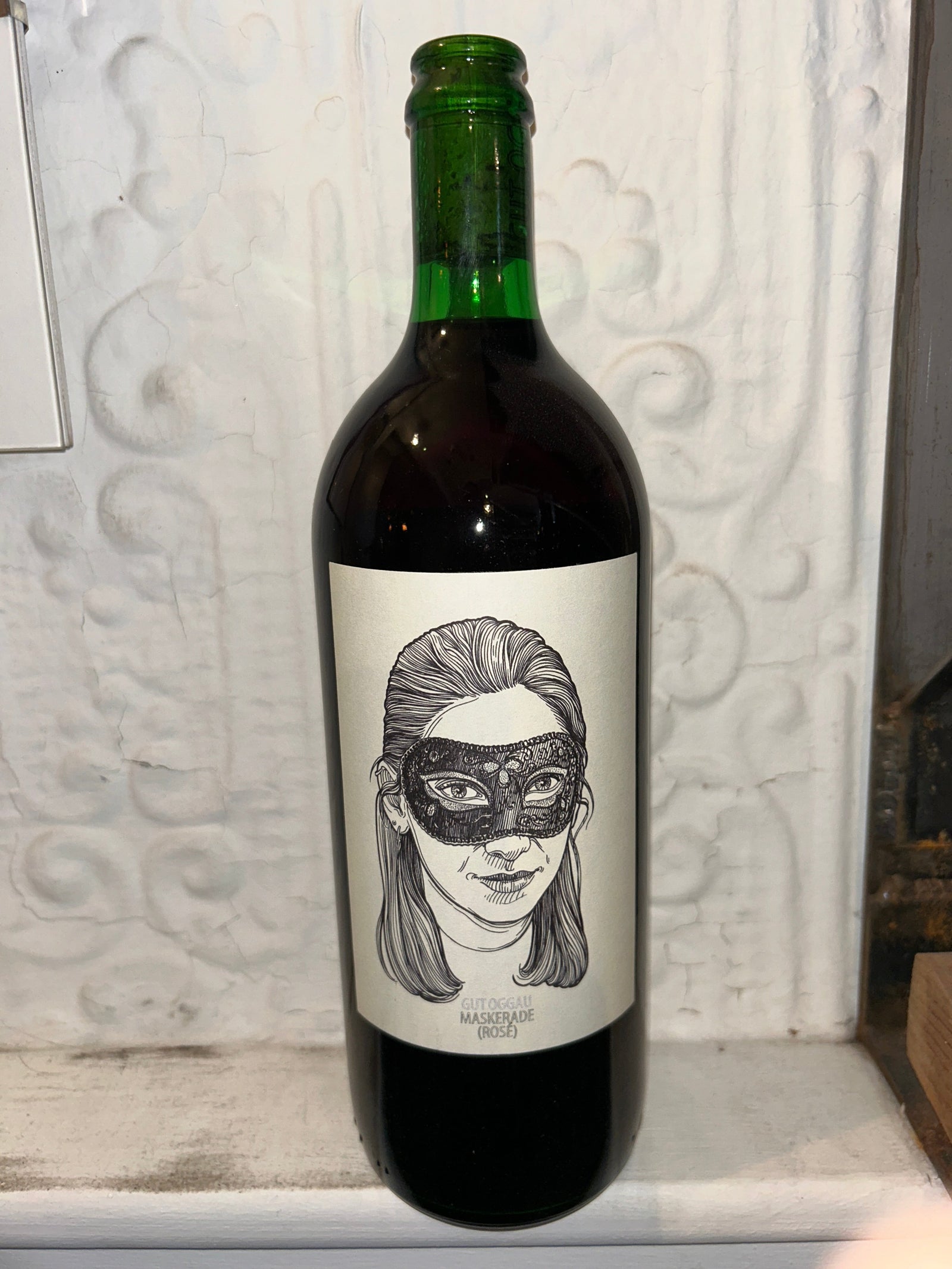 Maskerade Rose, Gut Uggau 2022 (Burgenland, Austria)-Wine-Bibber & Bell