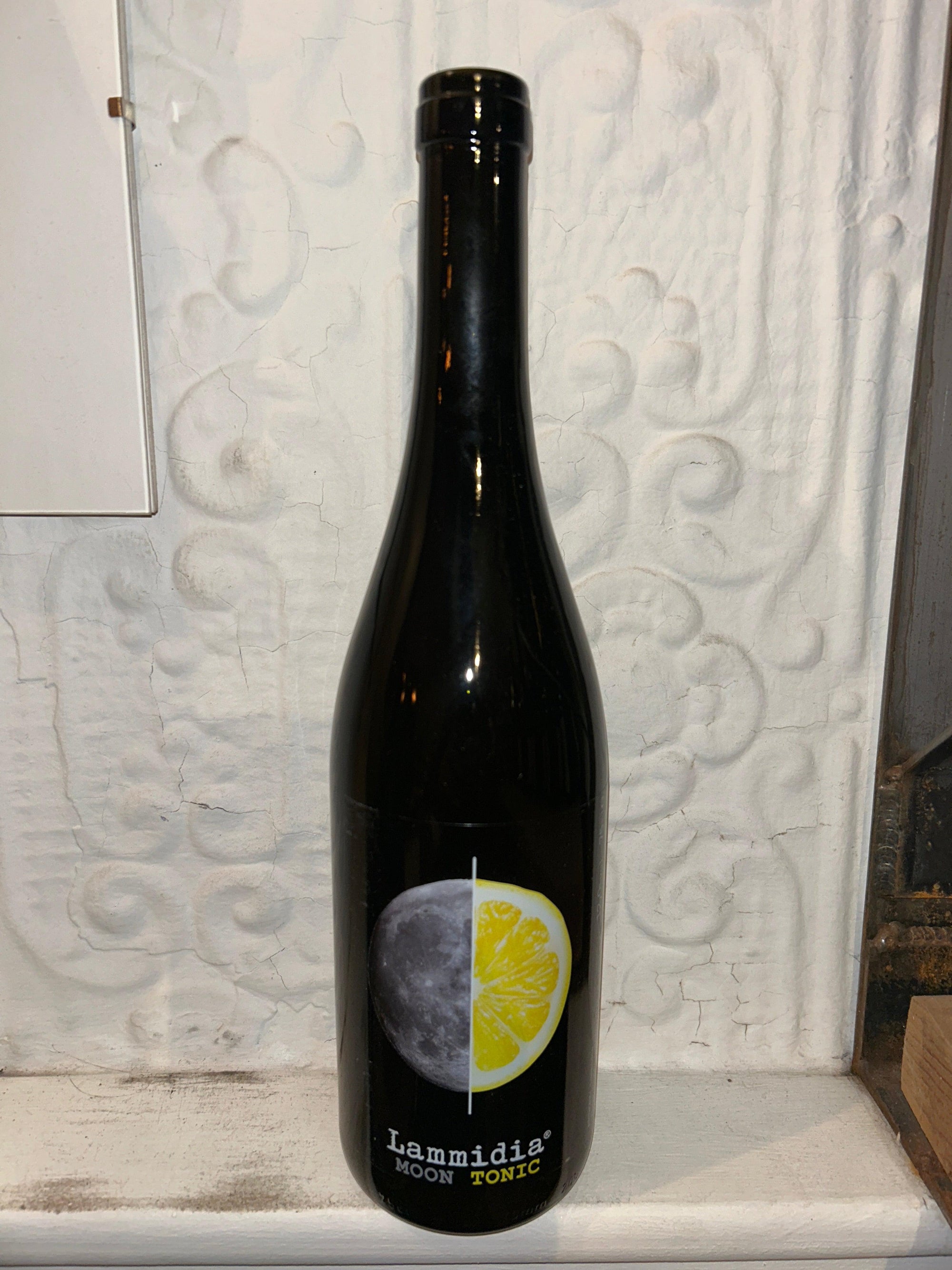 Moon Tonic, Lammidia 2021 (Abruzzo, Italy)-Wine-Bibber & Bell