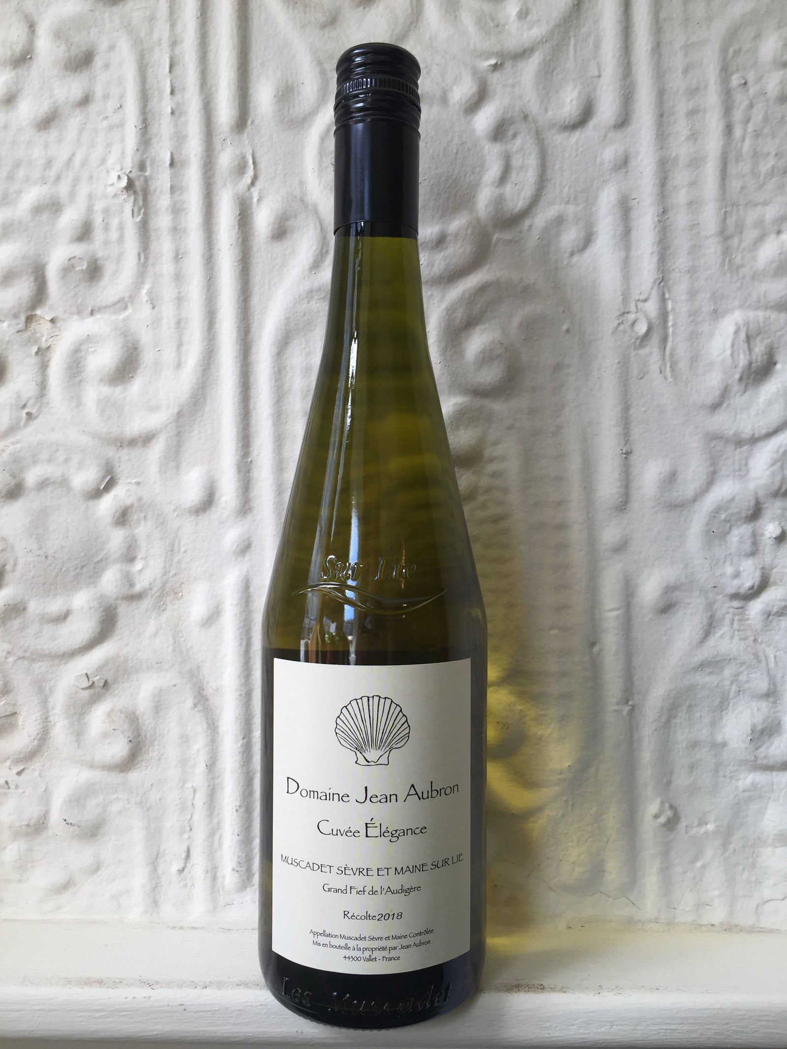 Muscadet "Cuvee Elegance", Jean Paul Aubron 2018 (Loire, France)-Wine-Bibber & Bell