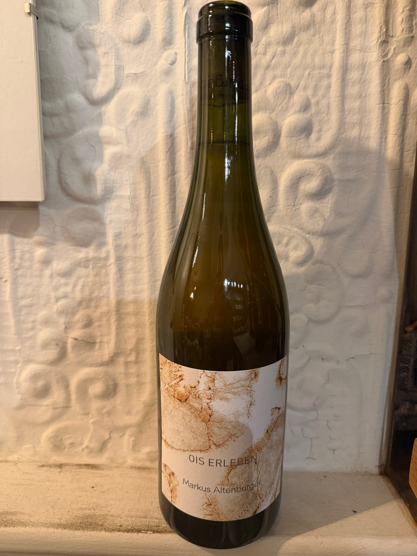 Ois Erleben, Markus Altenburger NV (Burgunland, Austria)-Wine-Bibber & Bell