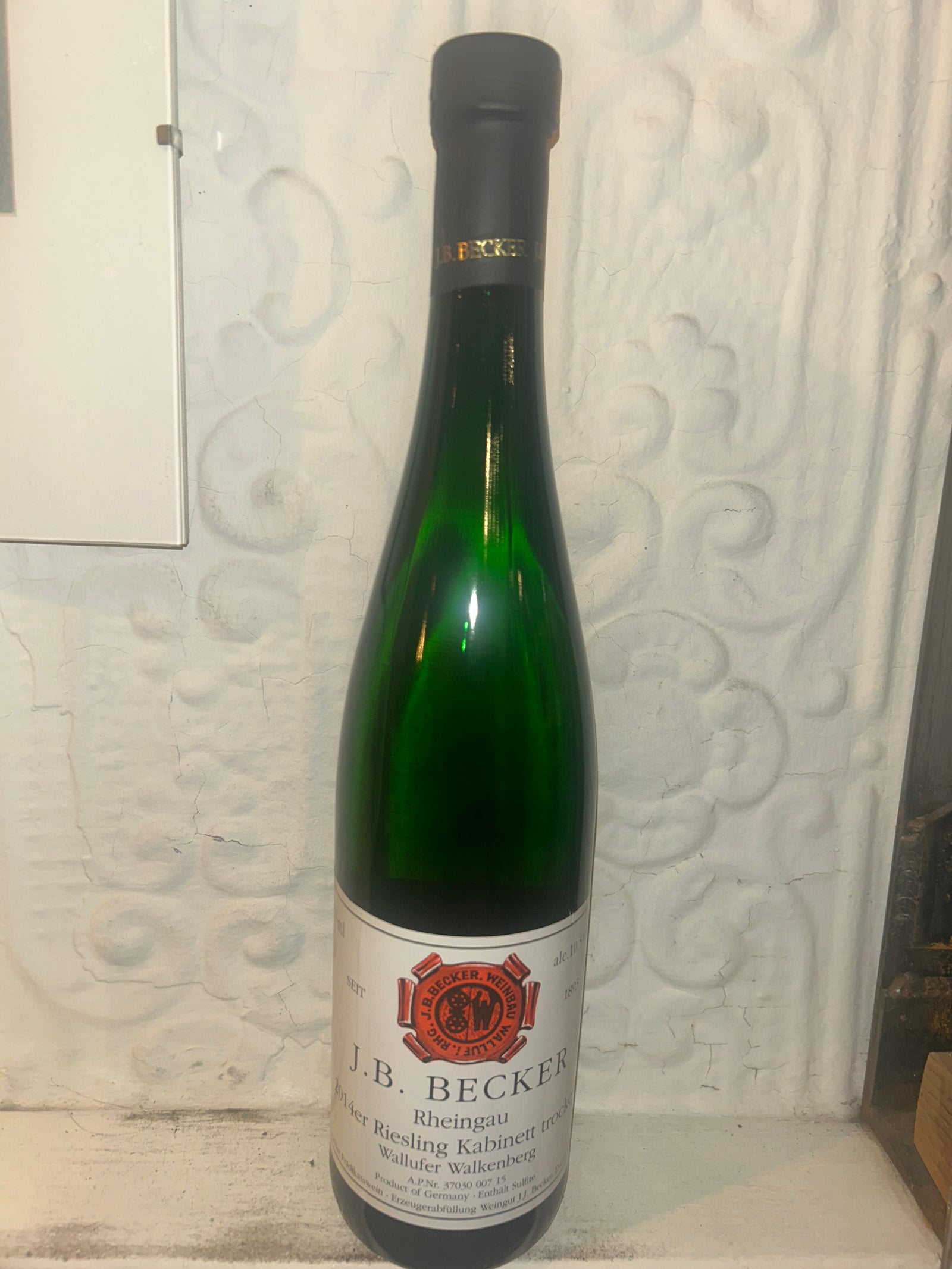 Riesling Kabinett Trocken Wallufer Walkenberg, JB Becker 2014 (Rheingau, Germany)-Wine-Bibber & Bell