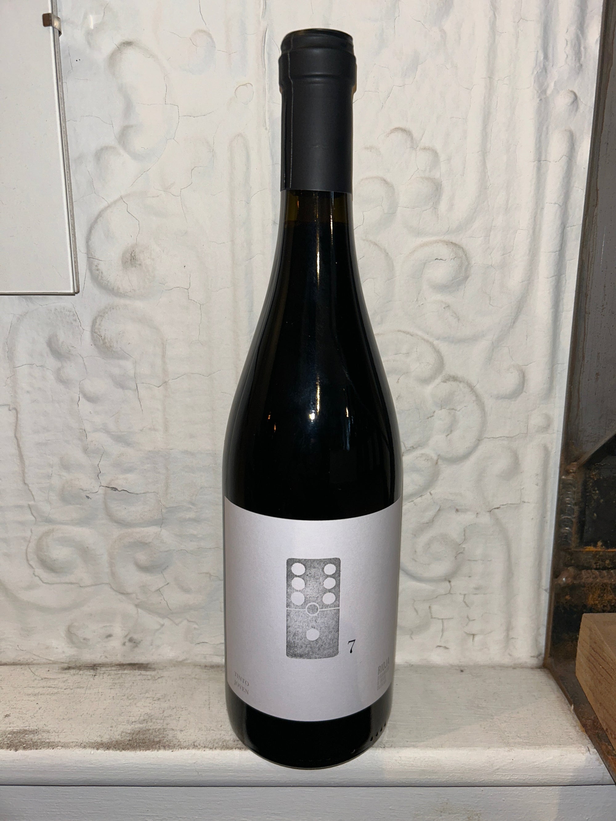 Siete Tinto Joven, Vinos de Terrunos 2021 (Rioja, Spain)-Wine-Bibber & Bell
