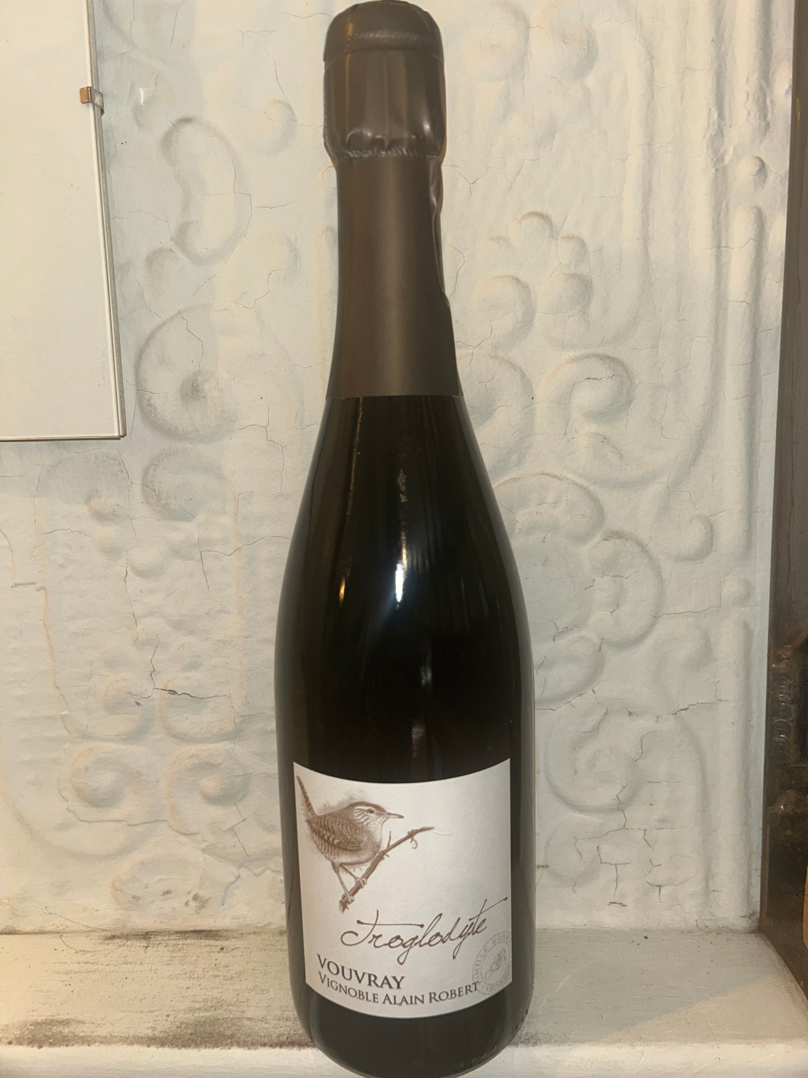Vouvray Troglodyte, Alain Robert NV Loire Valley, France)-Wine-Bibber & Bell
