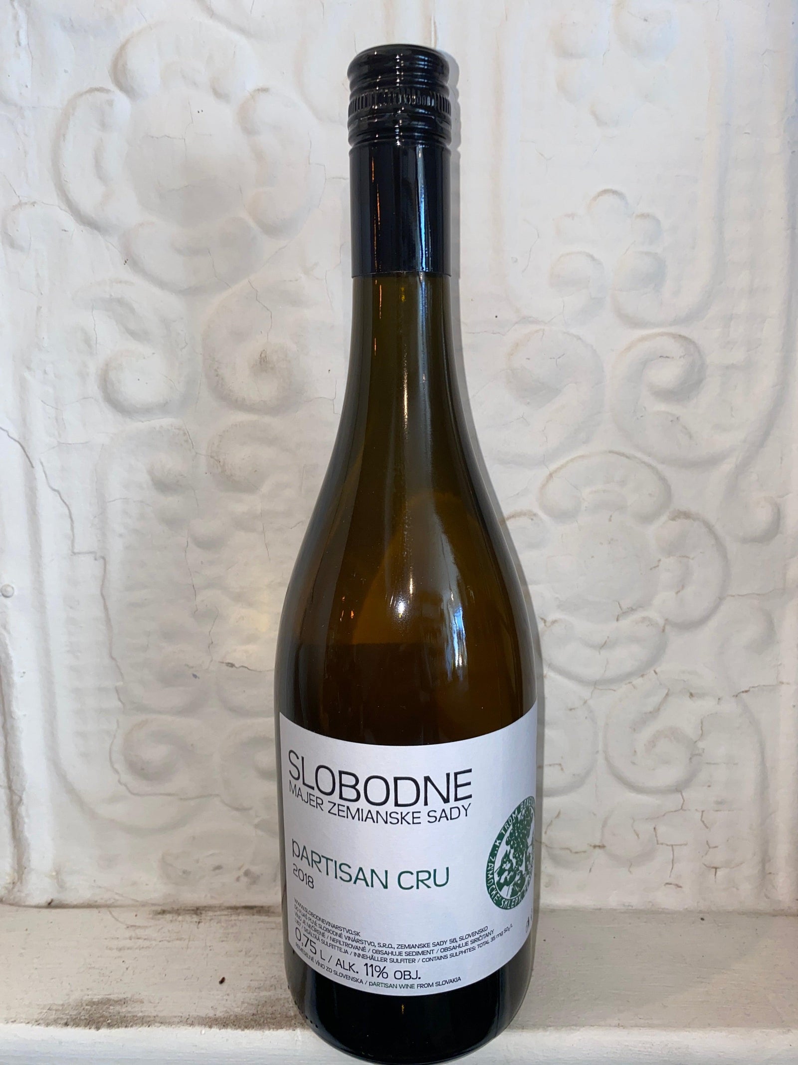 pArtisan Cru, Slobodne 2018 ( Nitrianska, Slovakia)-Wine-Bibber & Bell