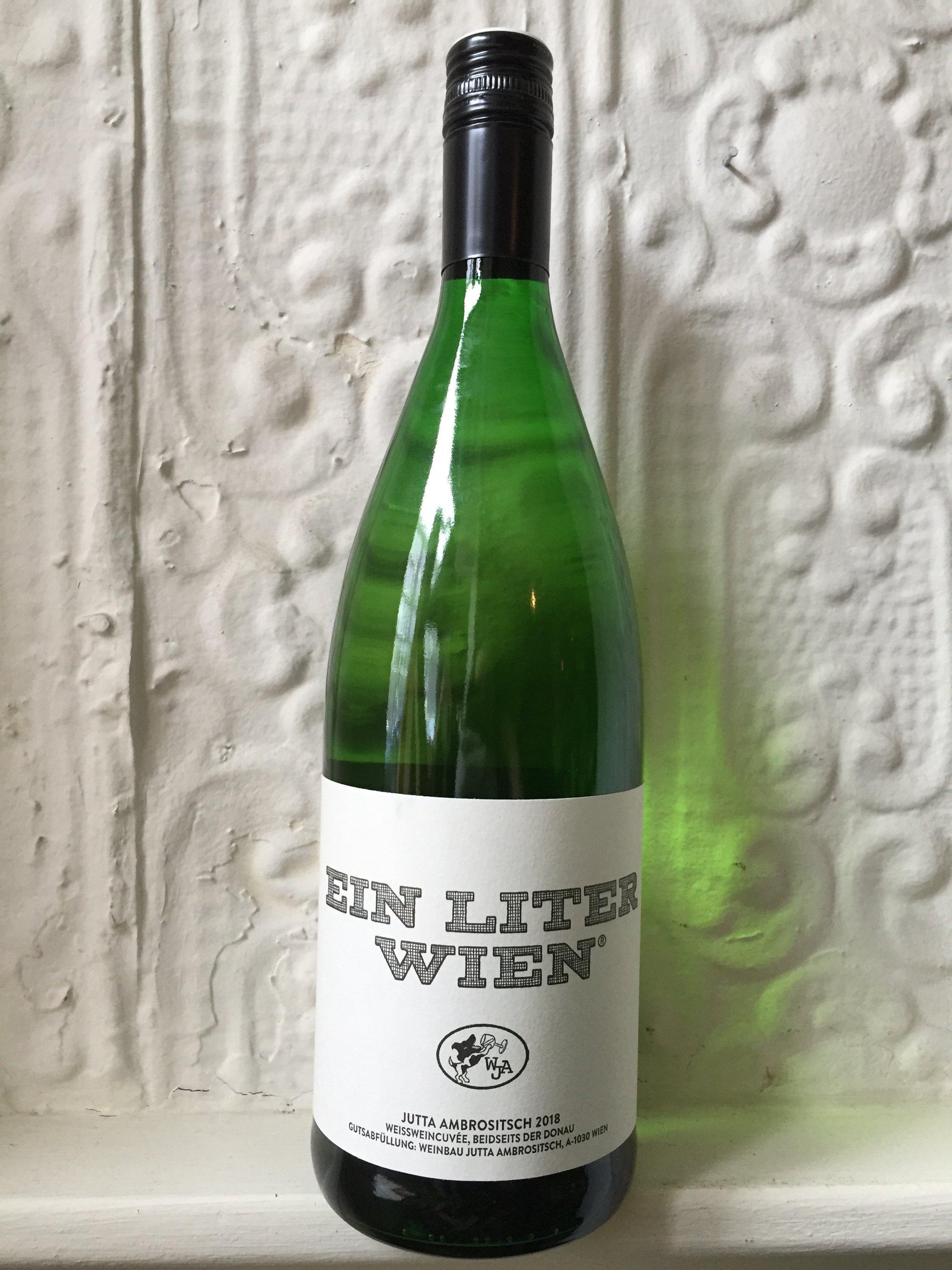 Ein Liter Wein (Liter), Jutta Ambrositsch 2018 (Austria)-Wine-Bibber & Bell