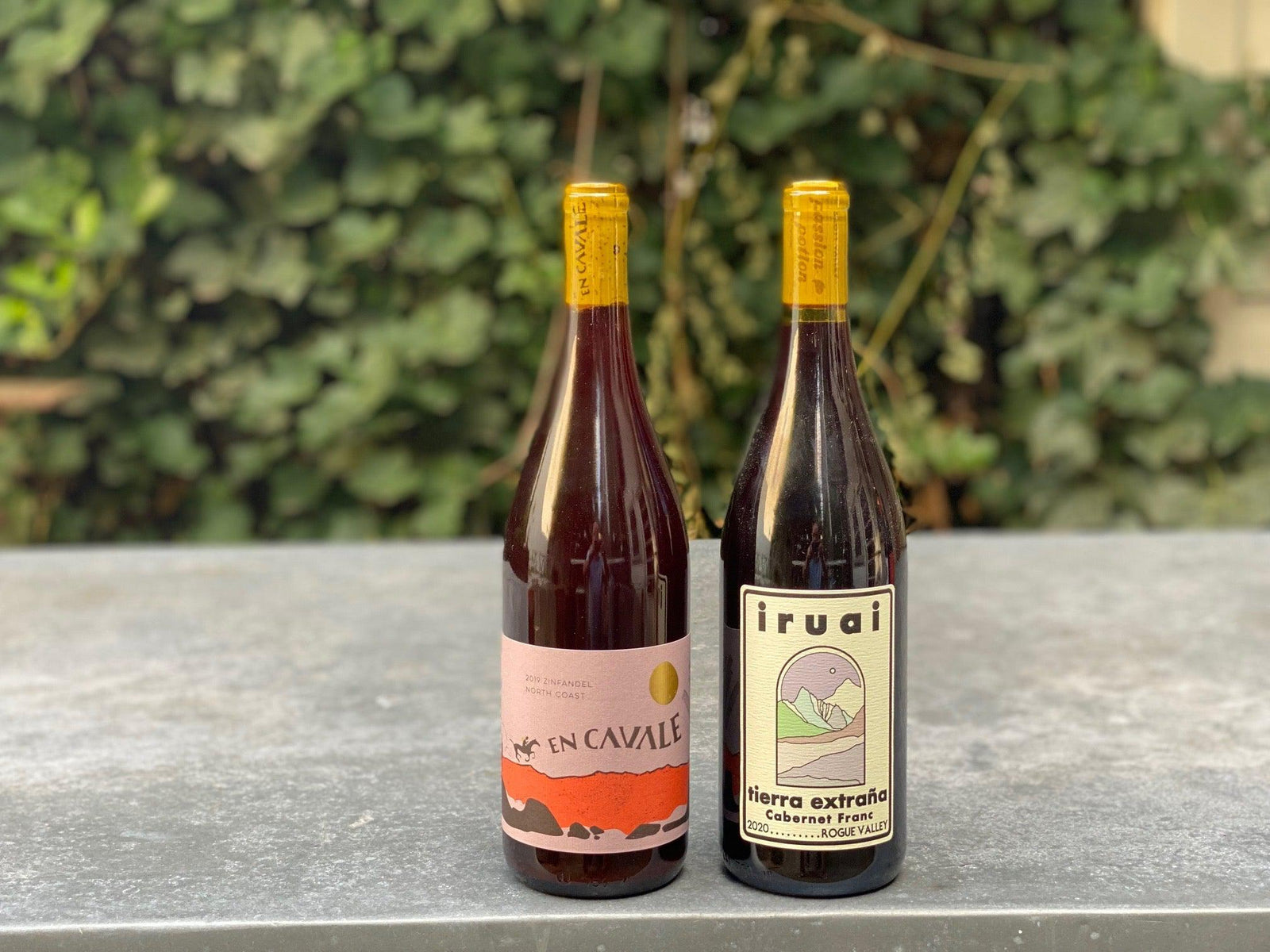 Iruai and En Cavale 2 Pack (California, United States)-Bibber & Bell
