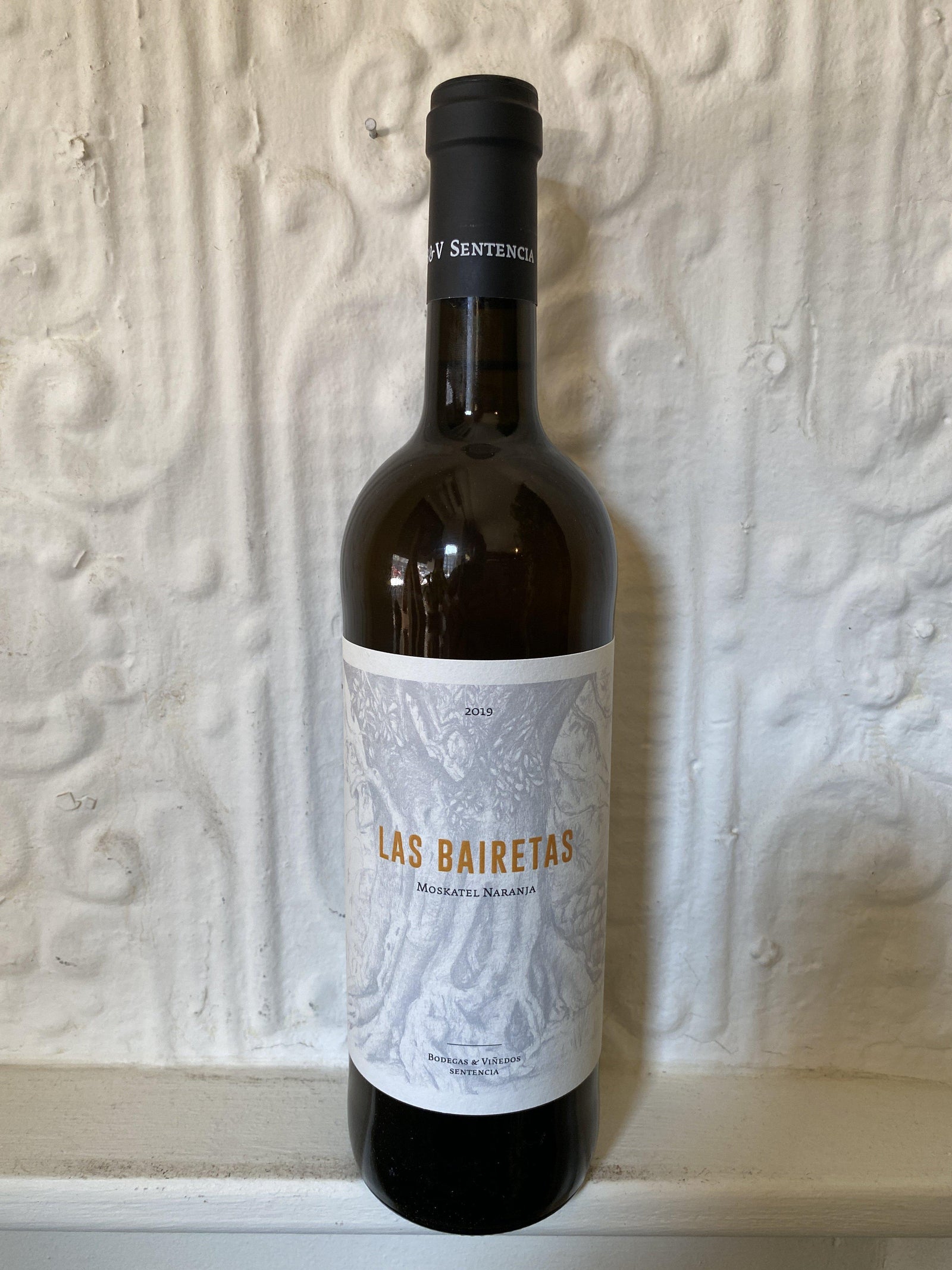 Las Bairetas Moskatel Naranja, Vinedos Sentencia 2019 (Valencia, Spain)-Wine-Bibber & Bell