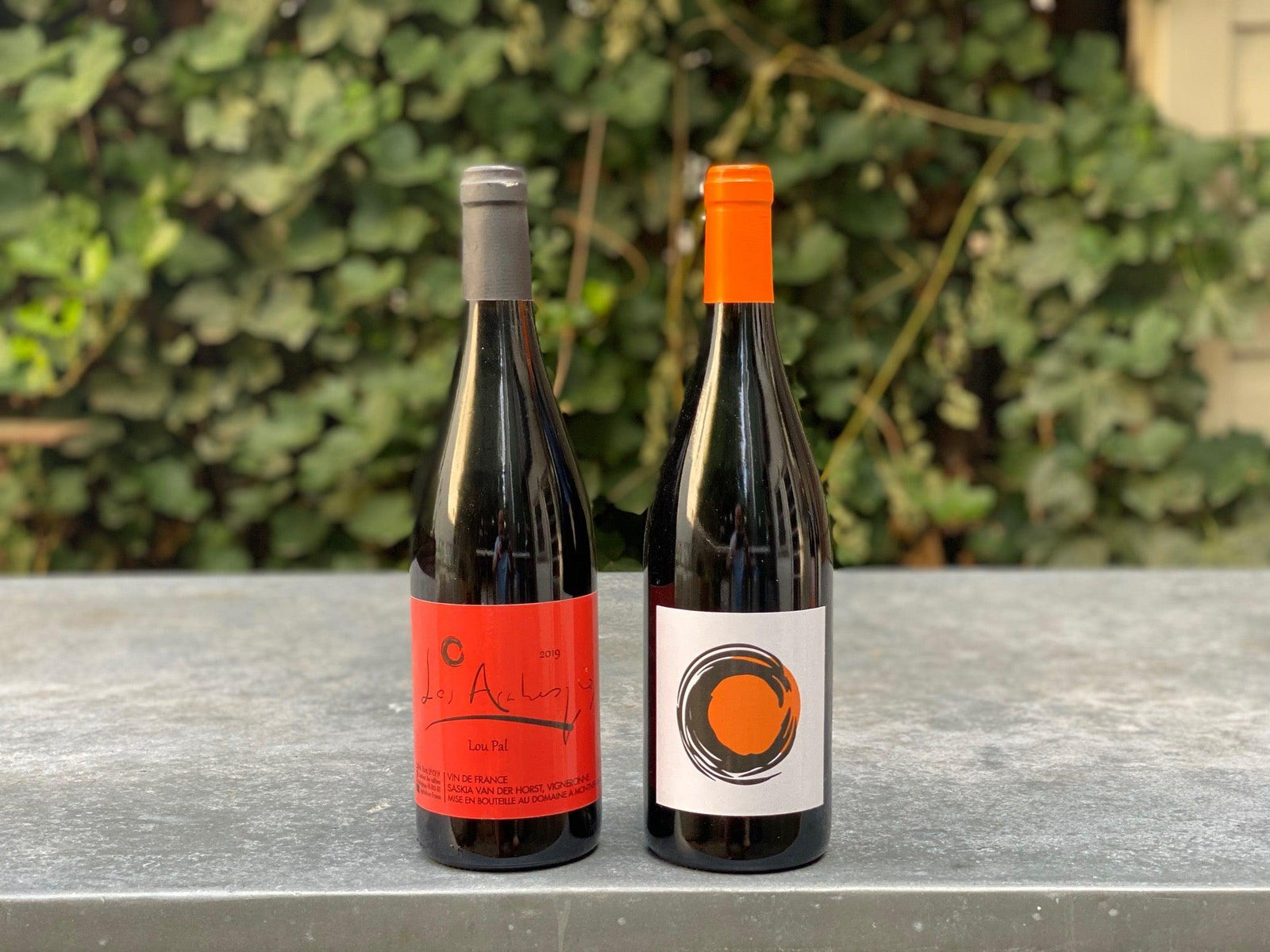 Les Arabesques 2 Pack-Wine-Bibber & Bell