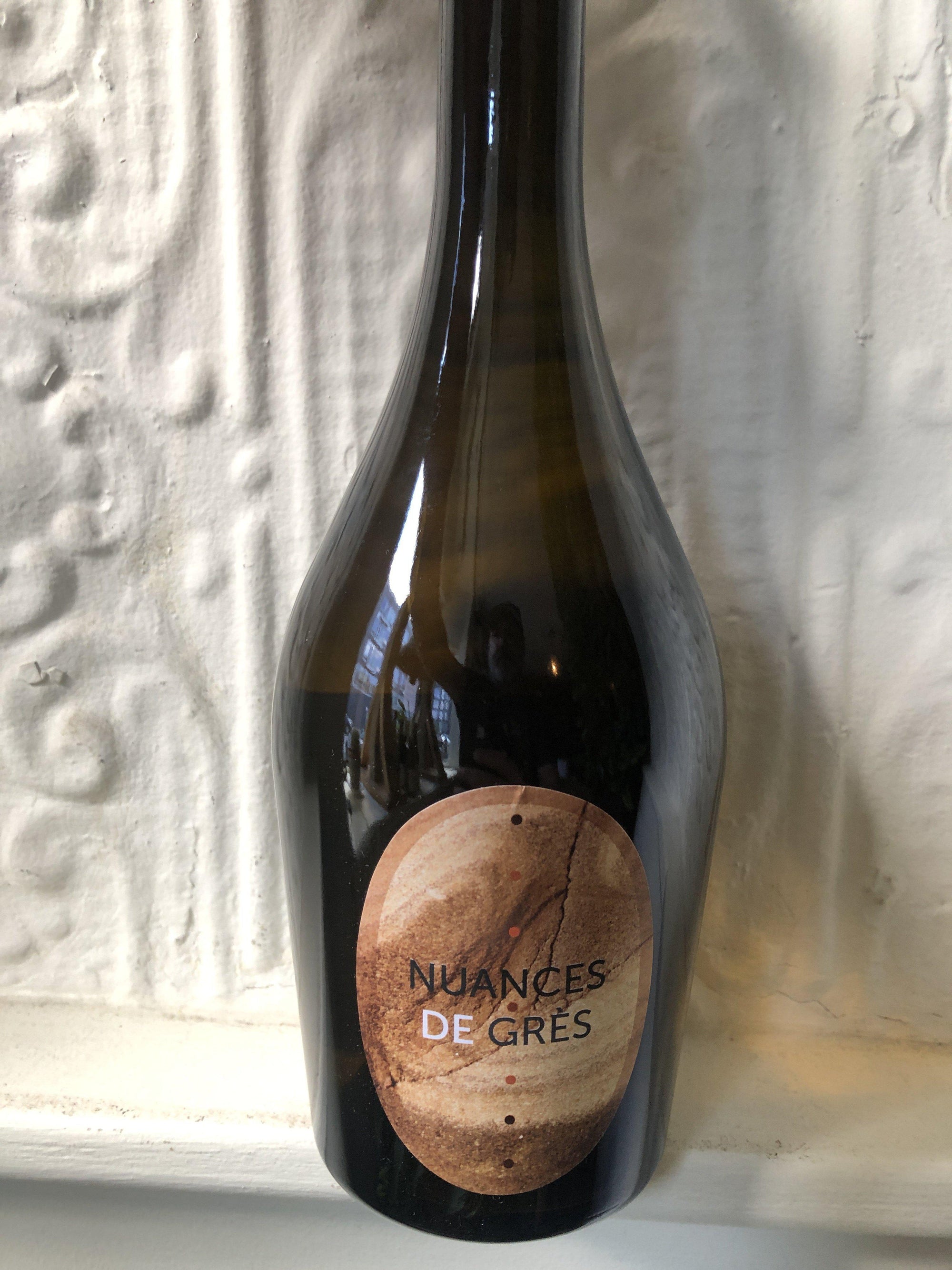 Nuances de Gres, Bernard Vallette '17 (Beaujolais, France)-Wine-Bibber & Bell