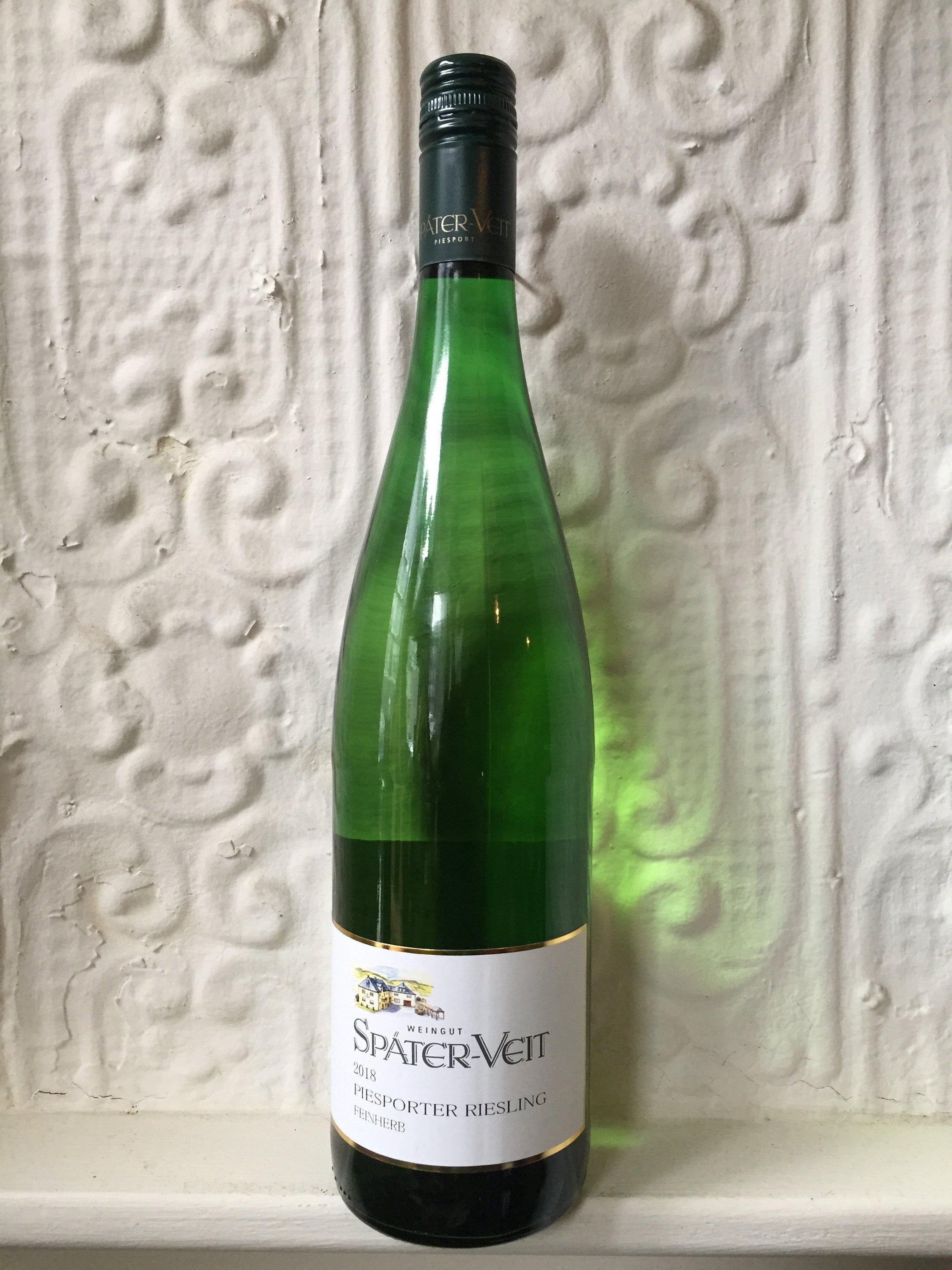 Riesling Feinherb Liter, Spater Veit 2018 (Germany)-Wine-Bibber & Bell