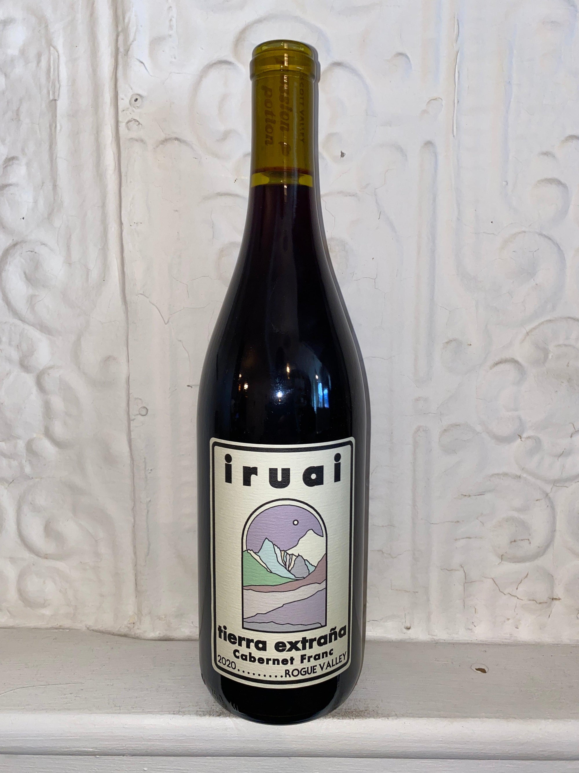Tierra Extrana Cabernet Franc, Iruai 2020 (Rogue Valley, California)-Wine-Bibber & Bell